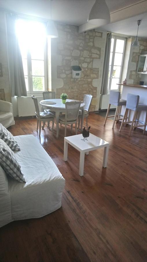 Entre Estuaire Et Citadelle Apartment Blaye Exterior photo